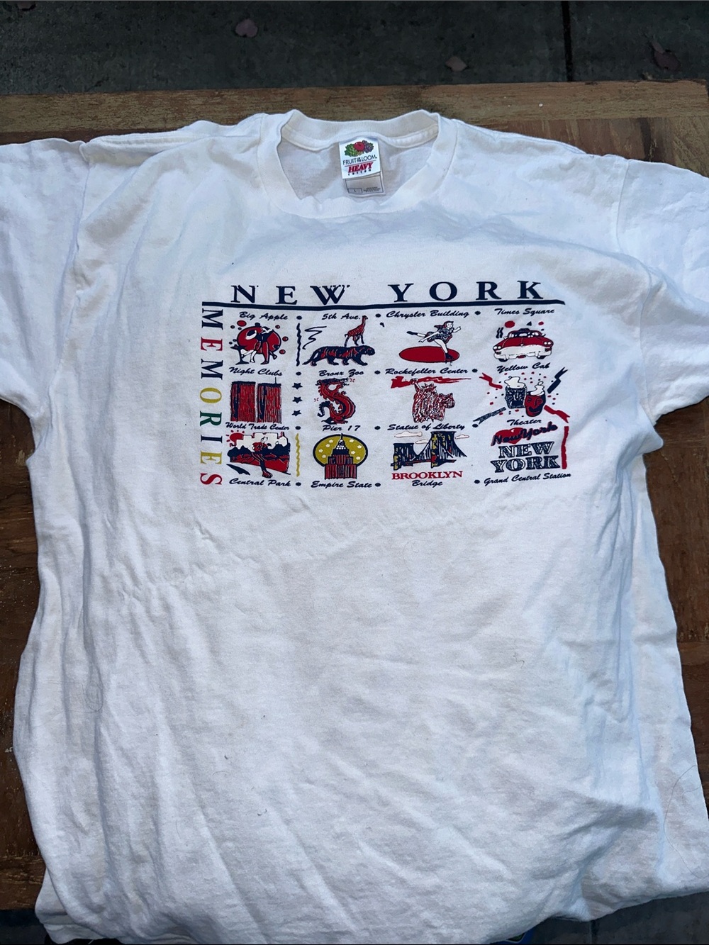 Vintage 90s Fruit of the Loom White New York Memories Graphic Tee